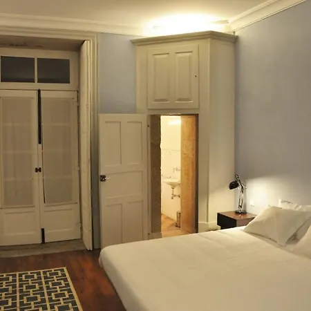 435 Almada Cosy Studio